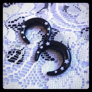 Black w/ White Stars Circular Ear Gauges 0g
